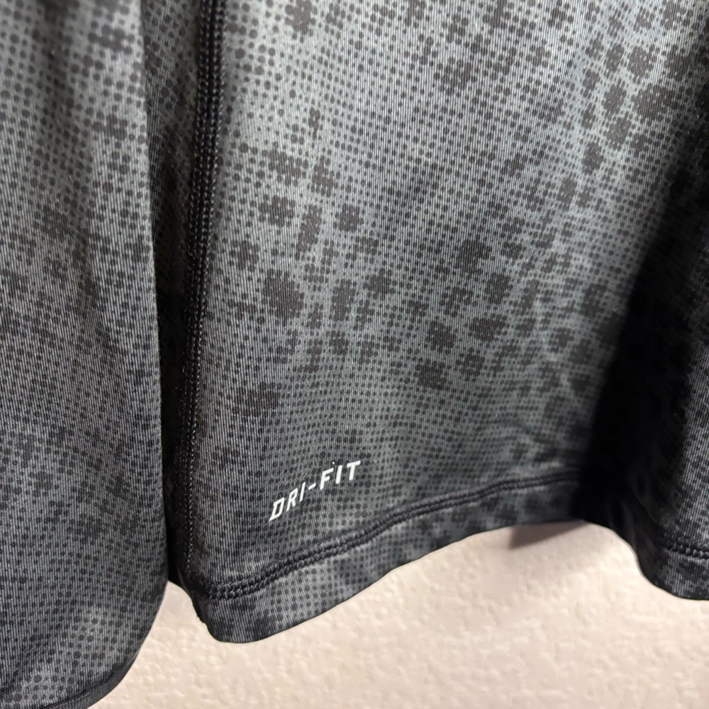 Nike Pro Black Athletic Jacket, Women’s - Picture 3 of 13